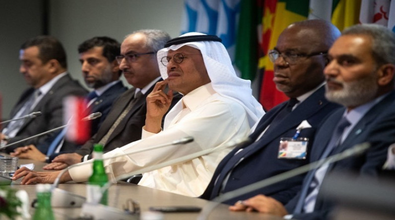 منسق رئاسي أمريكي ينتقد مبررات الرياض لخفض إنتاج النفط